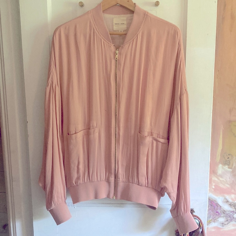 Light jacket in light pink